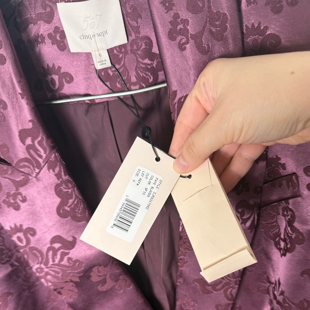 cinq a sept Mauve Floral Jacquard Blazer - Picture 9 of 9